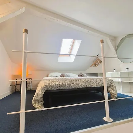 Appartement L'entracte, Theatre Et Cathedrale, Duplex Cosy, Climatisation