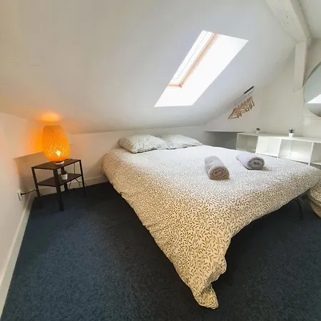 L'entracte, Theatre Et Cathedrale, Duplex Cosy, Climatisation Appartement