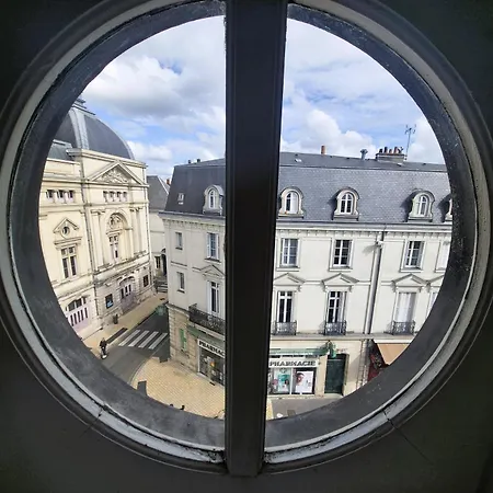 Appartement L'entracte, Theatre Et Cathedrale, Duplex Cosy, Climatisation *