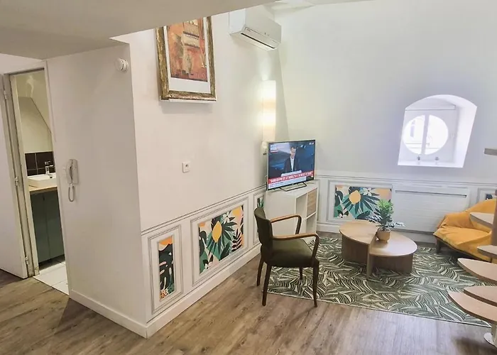 L'entracte, Theatre Et Cathedrale, Duplex Cosy Tours